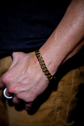 Gold Curb Chain Bracelet