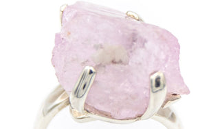 Alt= Kunzite Ring.