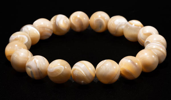 Natural Mother of pearl Bracelet – Gemsmantra