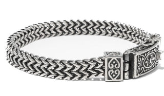 The Oskar Bracelet