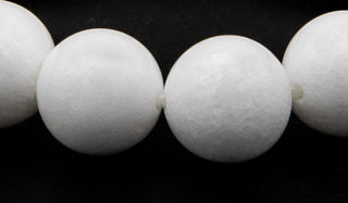alt="White Jade Beads"