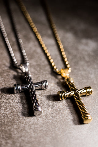 The Criss- Cross Necklace gold & silver