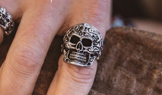 gothic skull ring lifestyle img