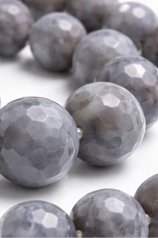 Close up Luxury Faceted Grey Agate Natural Gemstone Bracelet
