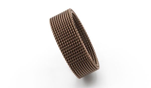 Brown mesh ring feature photo