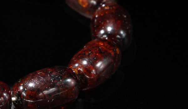 Luxury Red Oval-Shaped Baltic Amber Bracelet close up