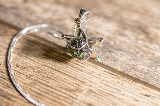Sterling Silver Star-Shaped Spiritual Moldavite Necklace