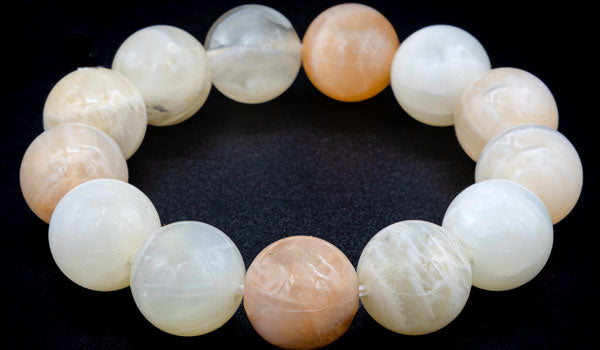 Luxury Moonstone Gloss Bracelet