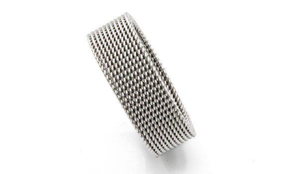 Silver mesh ring featured photo