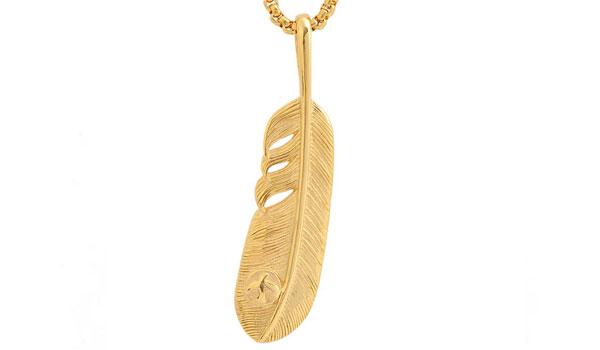 Gold Leaf Pendant Necklace feature img