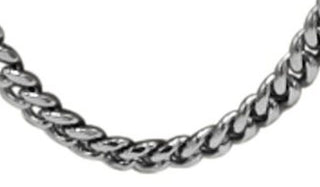 Silver Gourmette chain close up img 