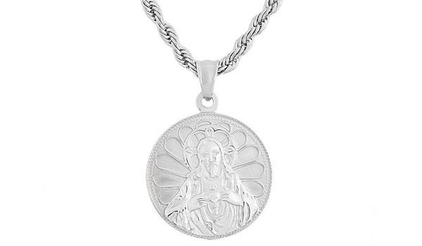 praying jesus pendant necklace feature img